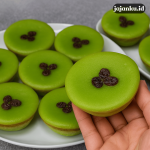 kue lumpur kentang pandan